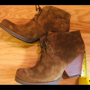 korks roana bootie